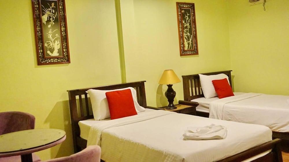 Baan Kluaymai Hotel Strand von Chaweng