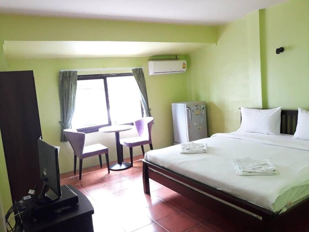 Hotel Baan Kluaymai Strand von Chaweng